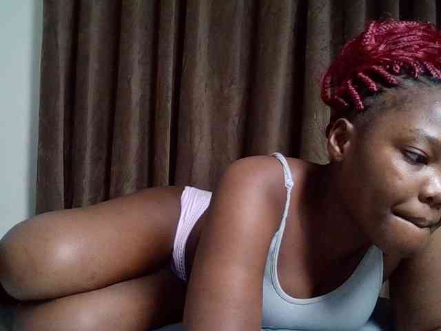 Sexyicey webcam