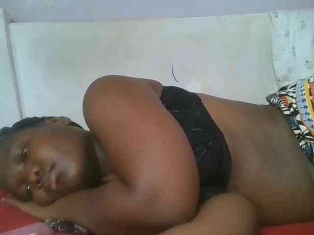 Sexyicey webcam