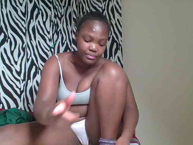 Sexyicey webcam