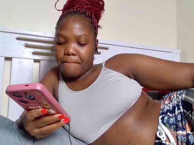 Sexyicey webcam