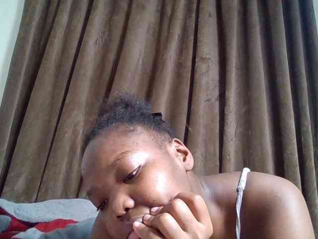 Sexyicey webcam