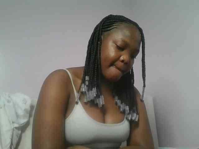 Sexyicey webcam