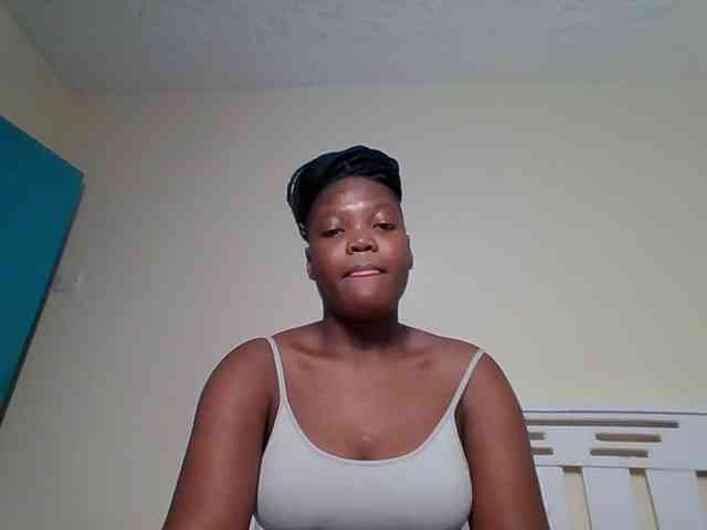 Sexyicey webcam