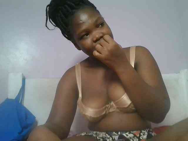 Sexyicey webcam