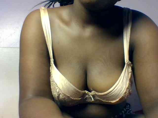 Sexyicey webcam