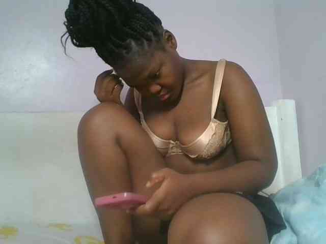 Sexyicey webcam