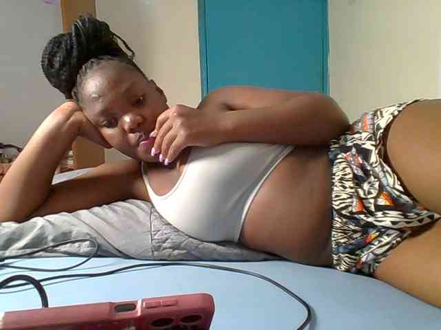 Sexyicey webcam