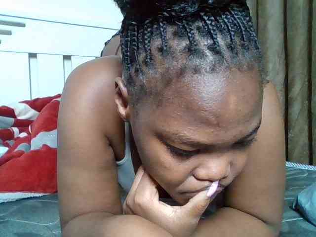 Sexyicey webcam