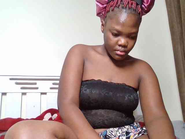 Sexyicey webcam