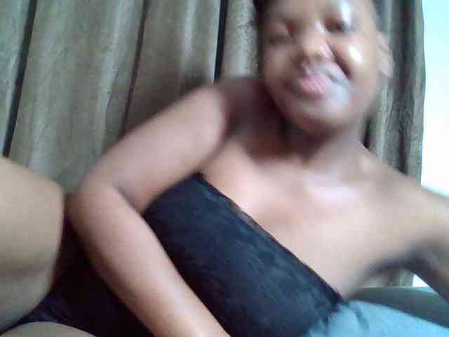 Sexyicey webcam