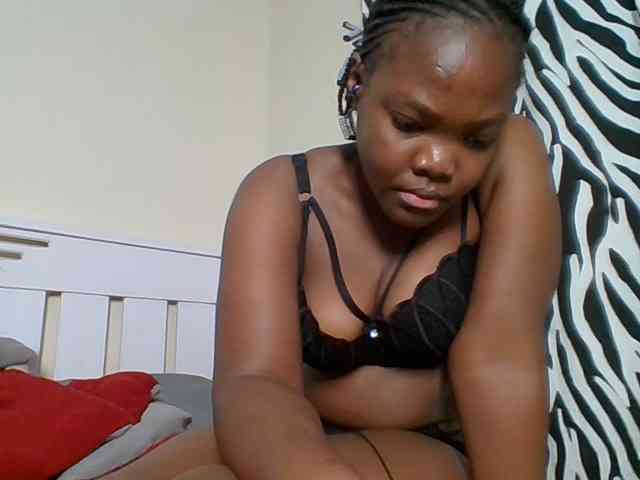 Sexyicey webcam
