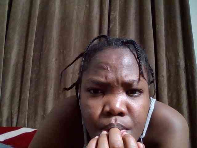 Sexyicey webcam