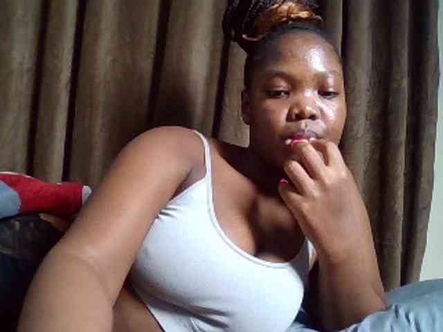 Sexyicey webcam