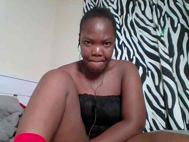 Sexyicey webcam