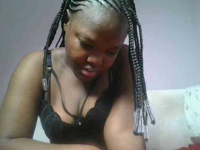 Sexyicey webcam