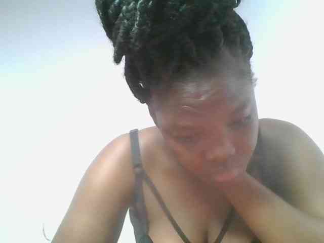 Sexyicey webcam