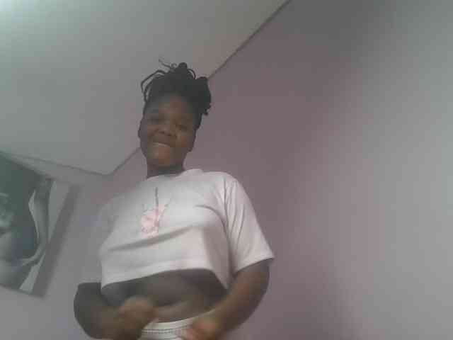 Sexyicey webcam