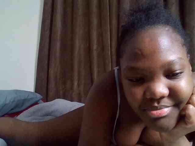 Sexyicey webcam