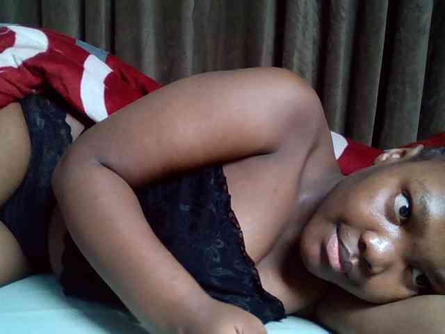 Sexyicey webcam