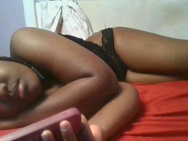 Sexyicey webcam