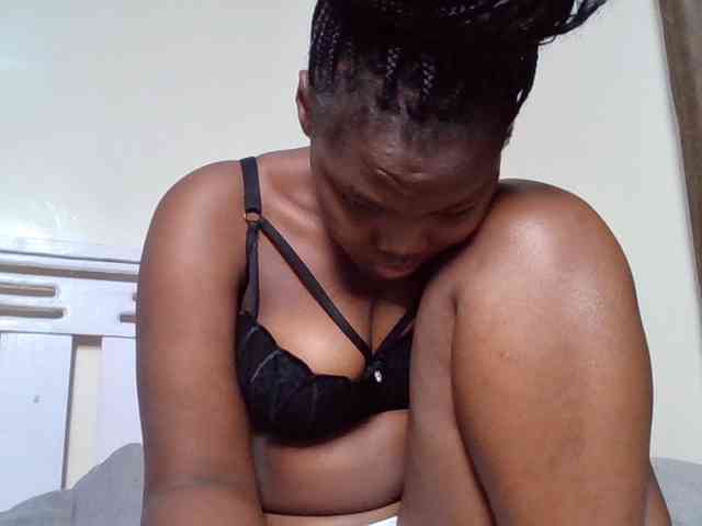 Sexyicey webcam