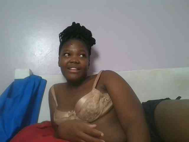 Sexyicey webcam