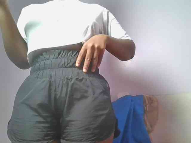 Sexyicey webcam