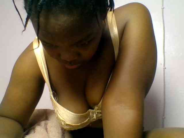 Sexyicey webcam