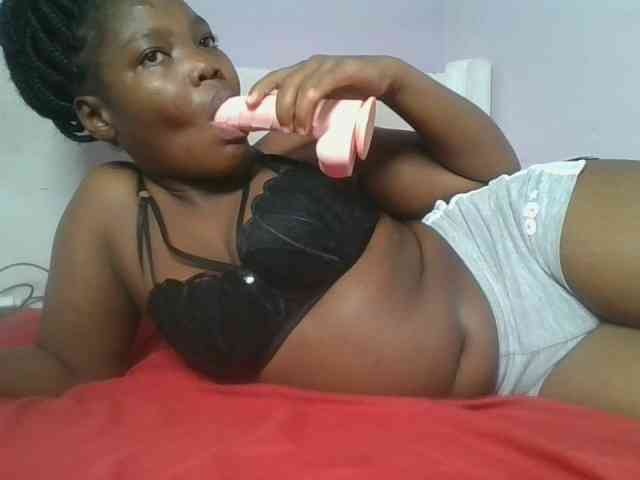 Sexyicey webcam