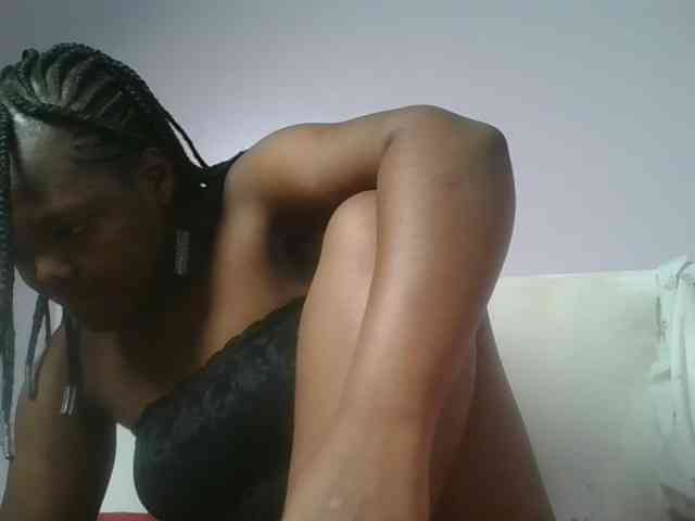 Sexyicey webcam