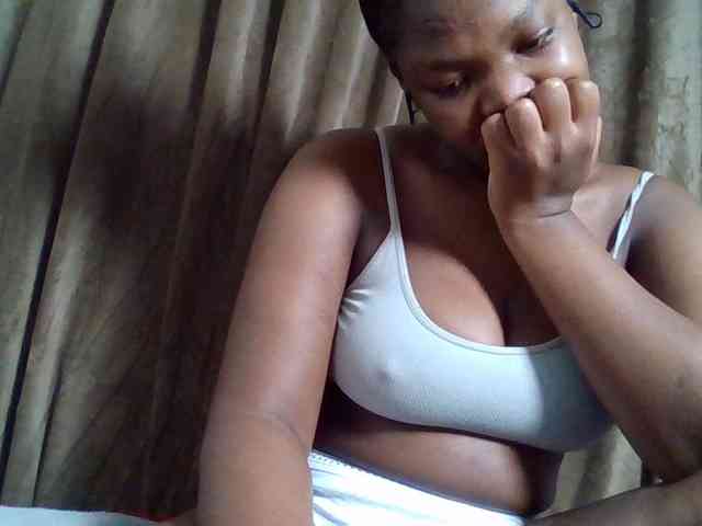 Sexyicey webcam