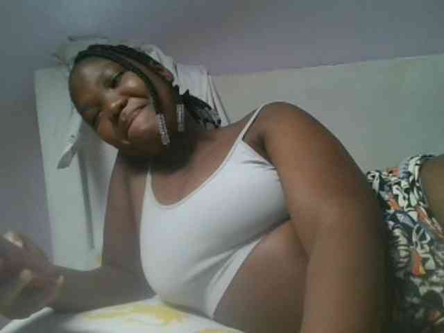 Sexyicey webcam