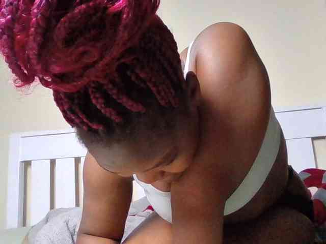 Sexyicey webcam