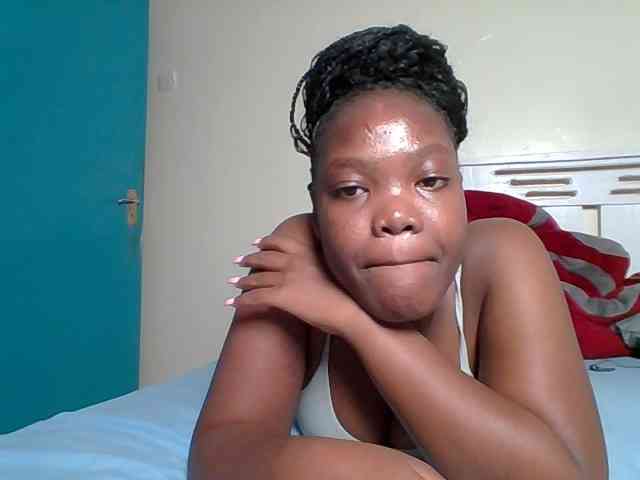 Sexyicey webcam
