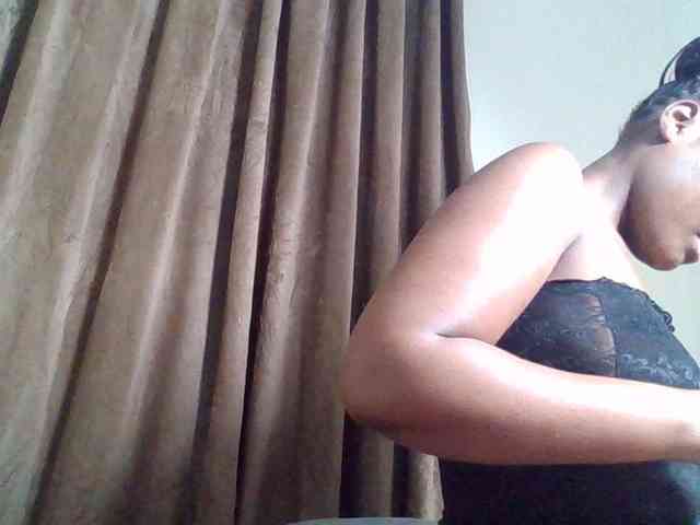 Sexyicey webcam
