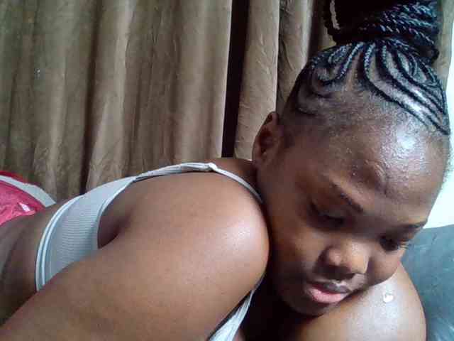 Sexyicey webcam