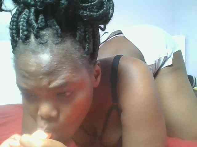 Sexyicey webcam