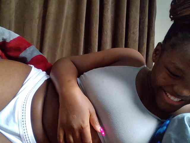 Sexyicey webcam