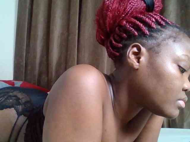 Sexyicey webcam