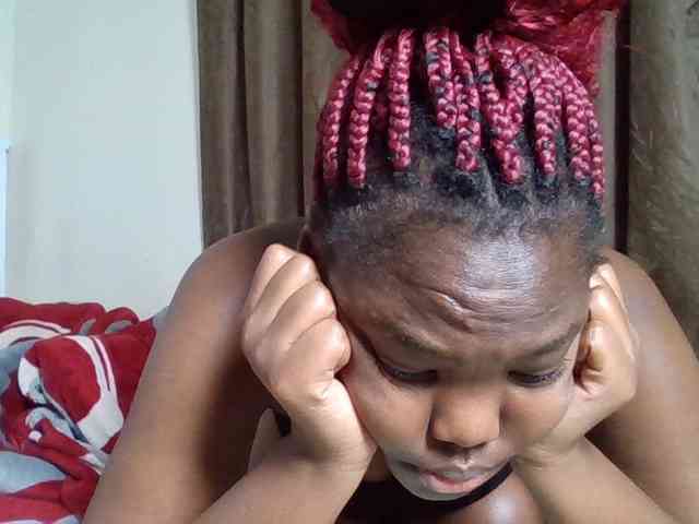 Sexyicey webcam