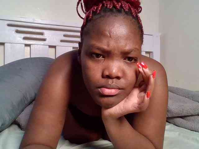 Sexyicey webcam