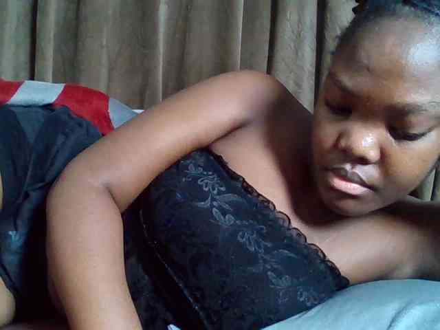 Sexyicey webcam