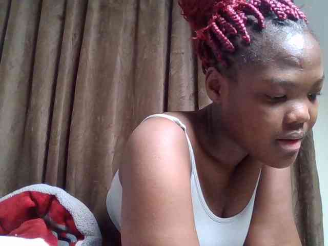 Sexyicey webcam
