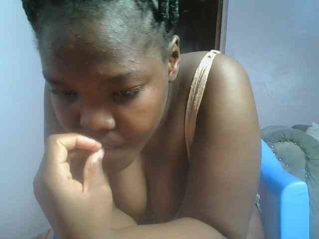 Sexyicey webcam