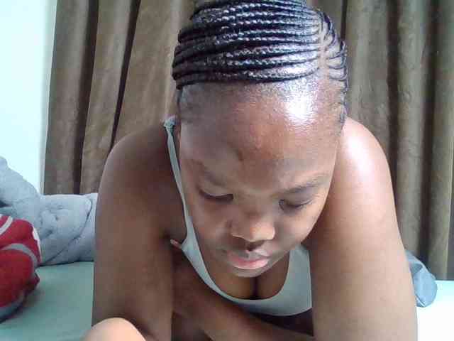 Sexyicey webcam