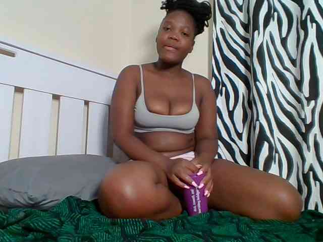 Sexyicey webcam