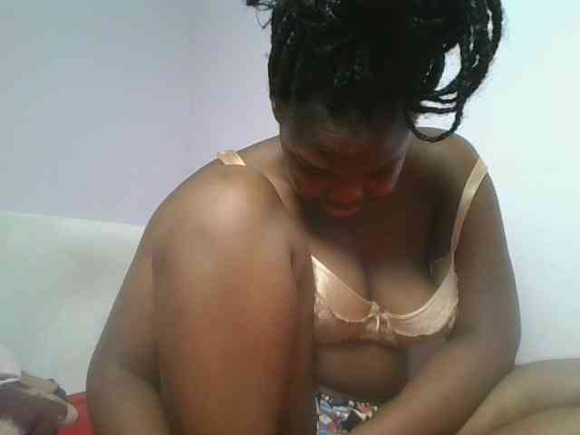 Sexyicey webcam
