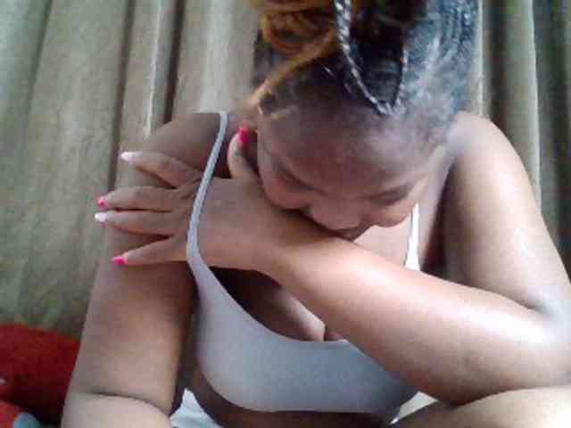 Sexyicey webcam
