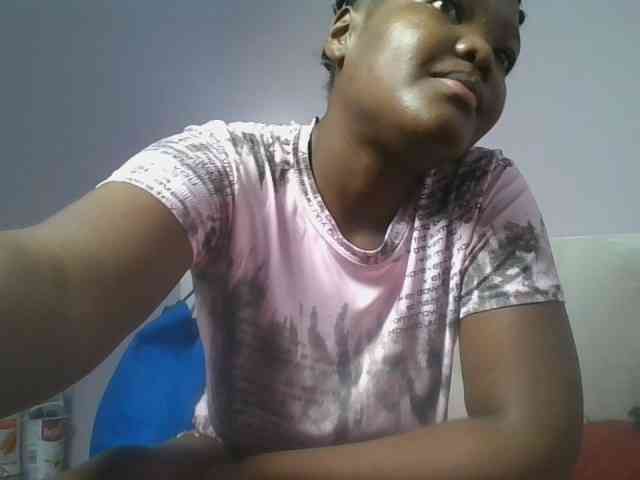 Sexyicey webcam