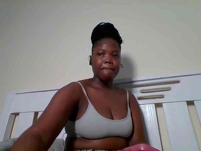 Sexyicey webcam